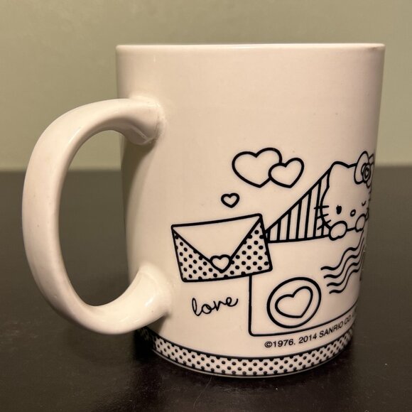 Vintage Sanrio HELLO KITTY Ceramic Mug with Love Letters, Mailbox and Hearts - Picture 5 of 8